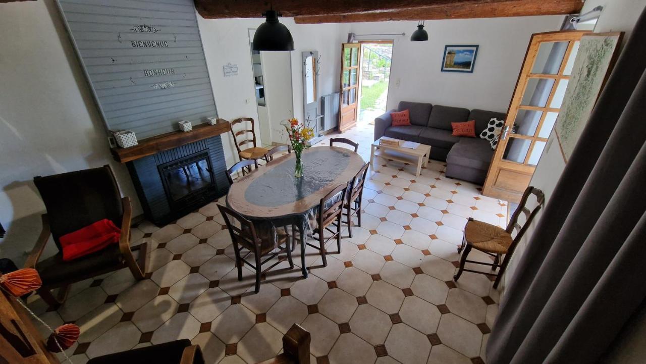 La maison d'à côté L'Estrechure Extérieur photo